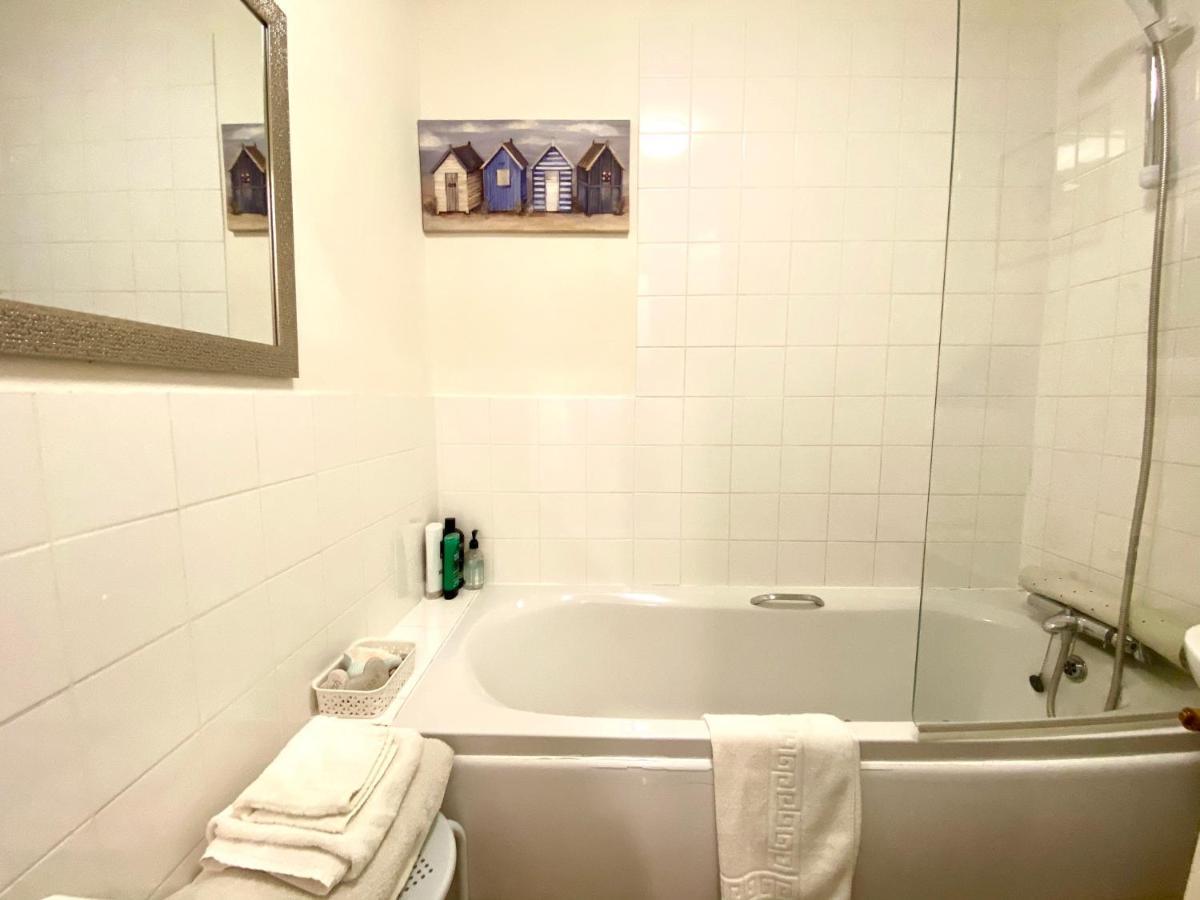 Grosvenor Apartments In Bath - Great For Families, Groups, Couples, 80 Sq M, Parking Eksteriør billede