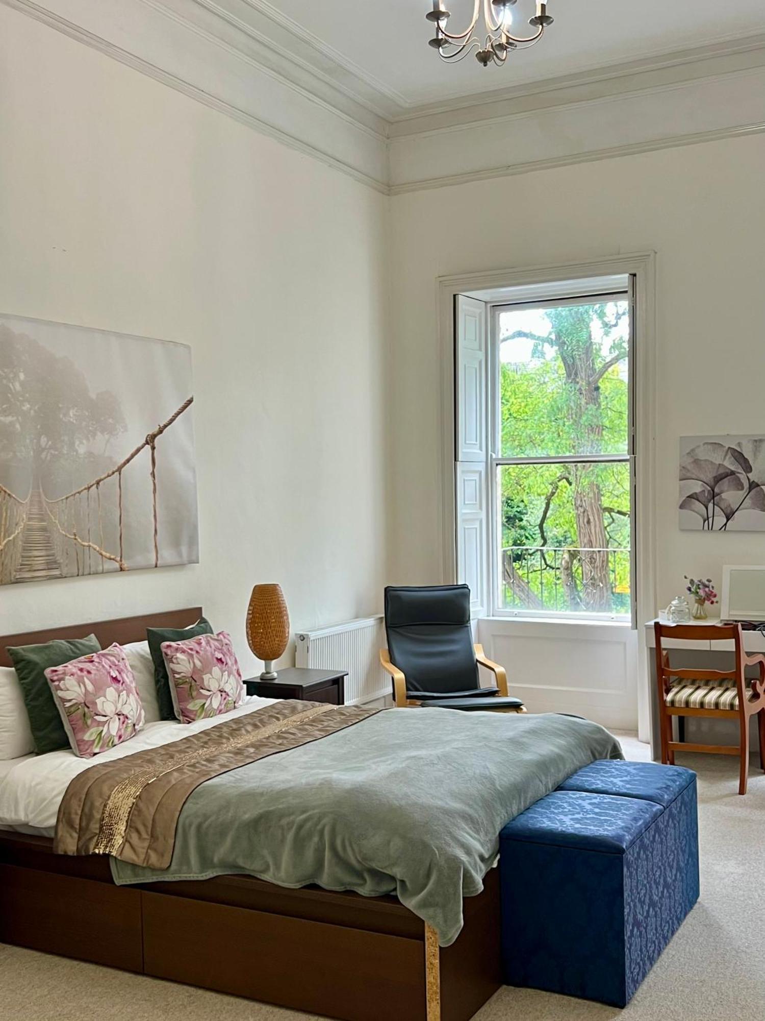 Grosvenor Apartments In Bath - Great For Families, Groups, Couples, 80 Sq M, Parking Eksteriør billede